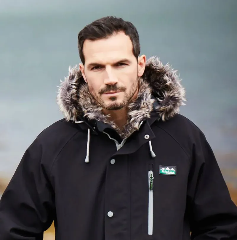 Ridgeline Monsoon Artic Fox Jacket in Black-2